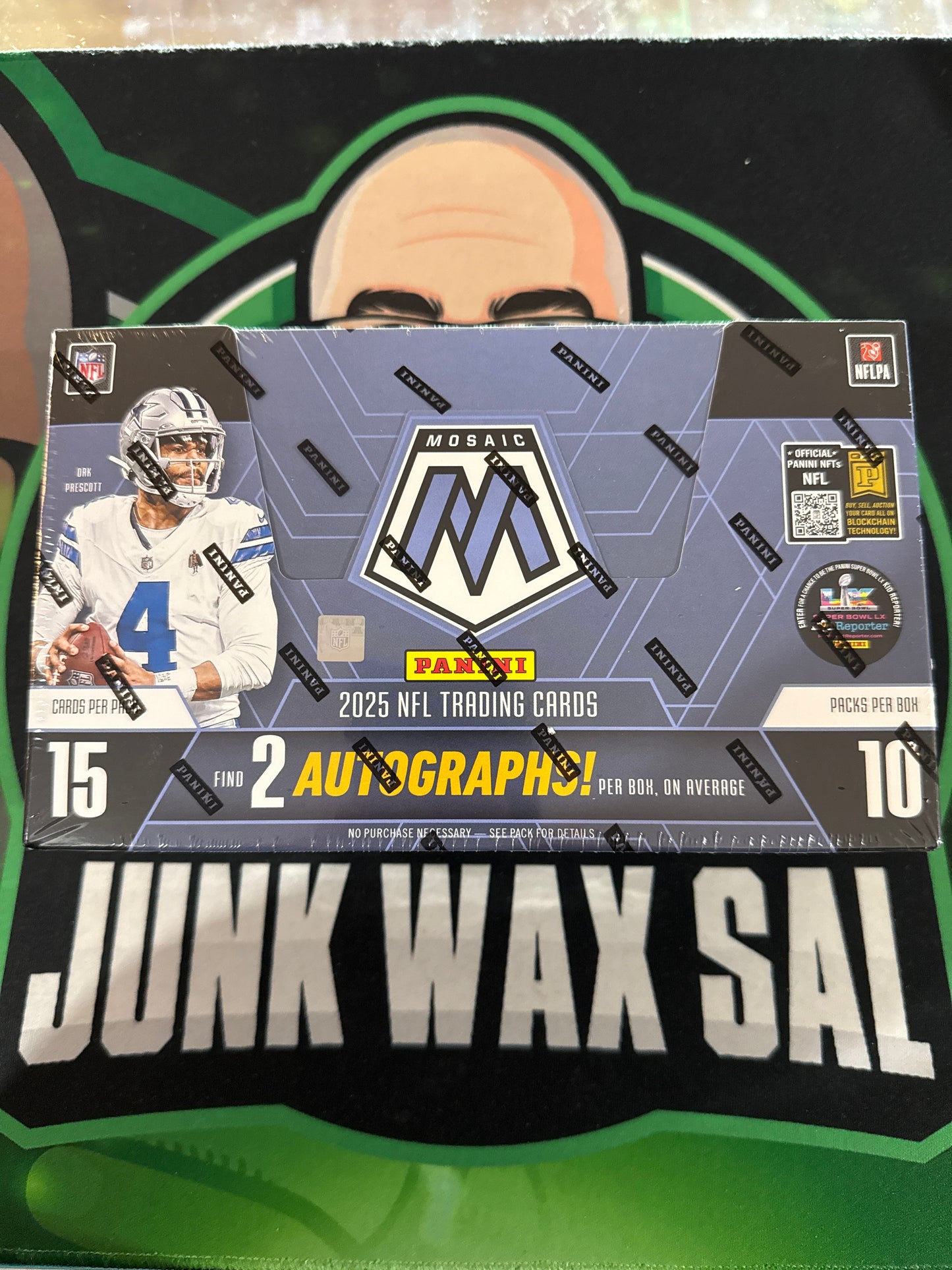 2025 Mosaic Football Hobby Box
