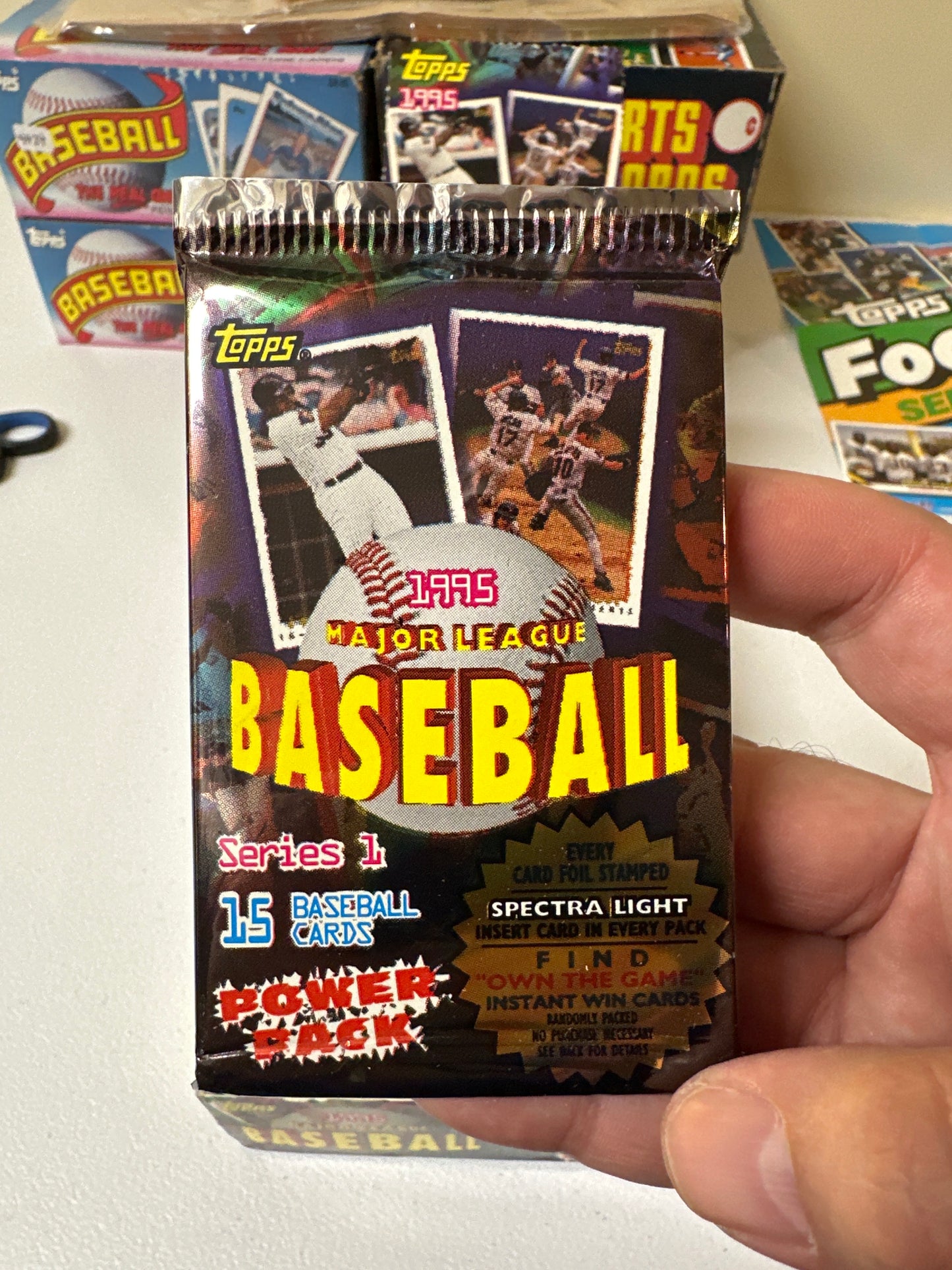 1995 Topps Baseball Series 1 Pack