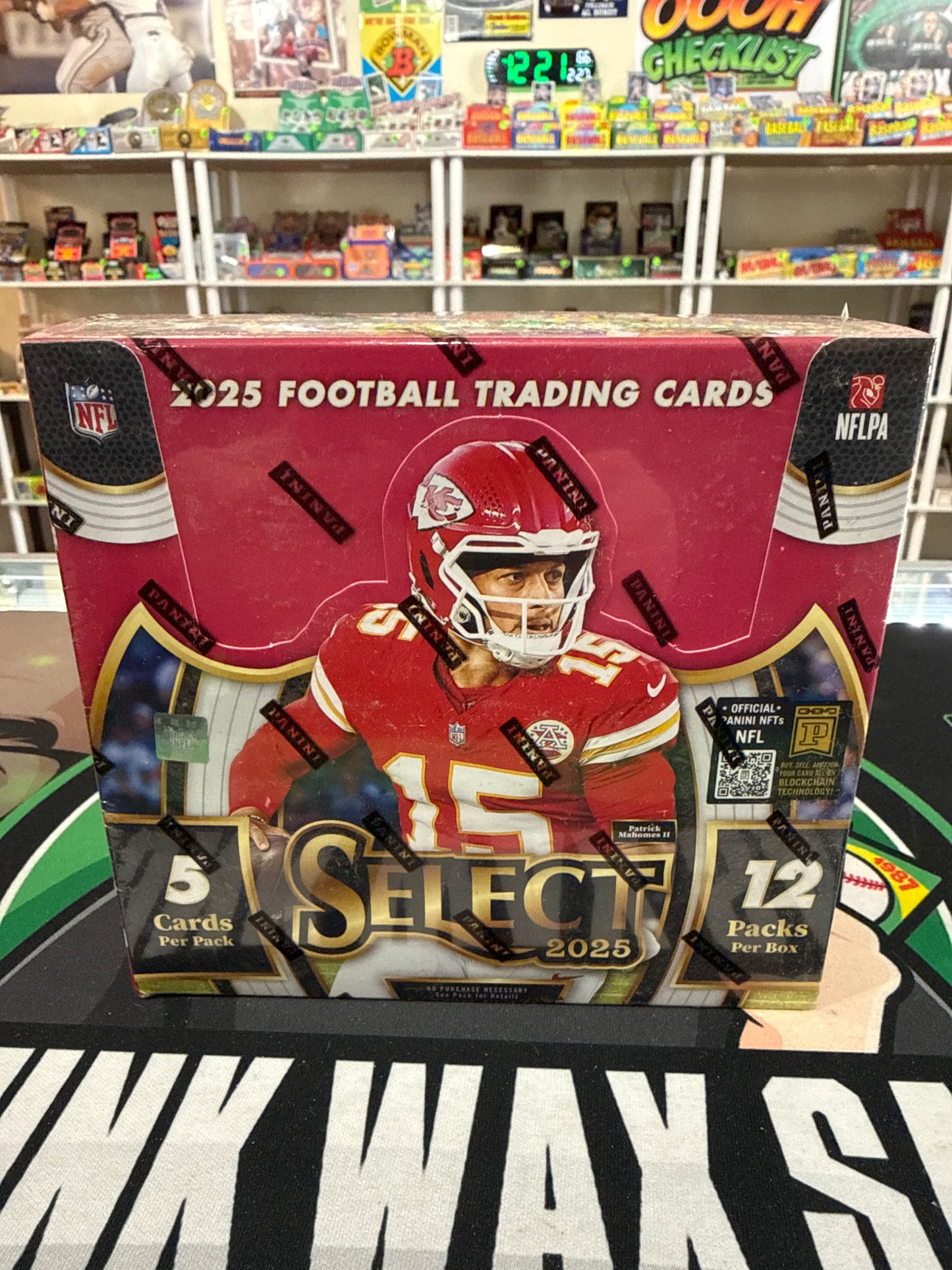 2025 Select Football Hobby Box