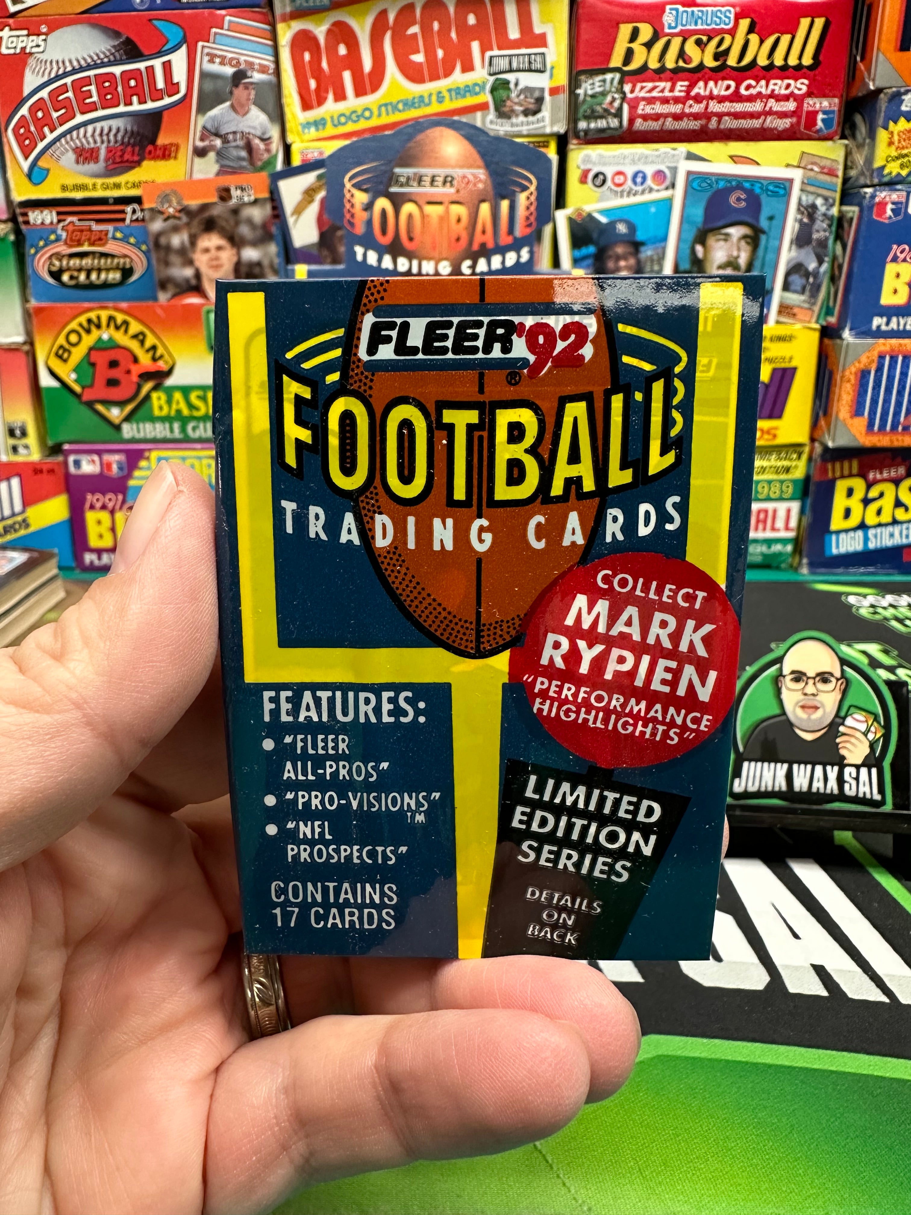 Football Junk Store 1992 Fleer Football Pack – Junk Wax Sal