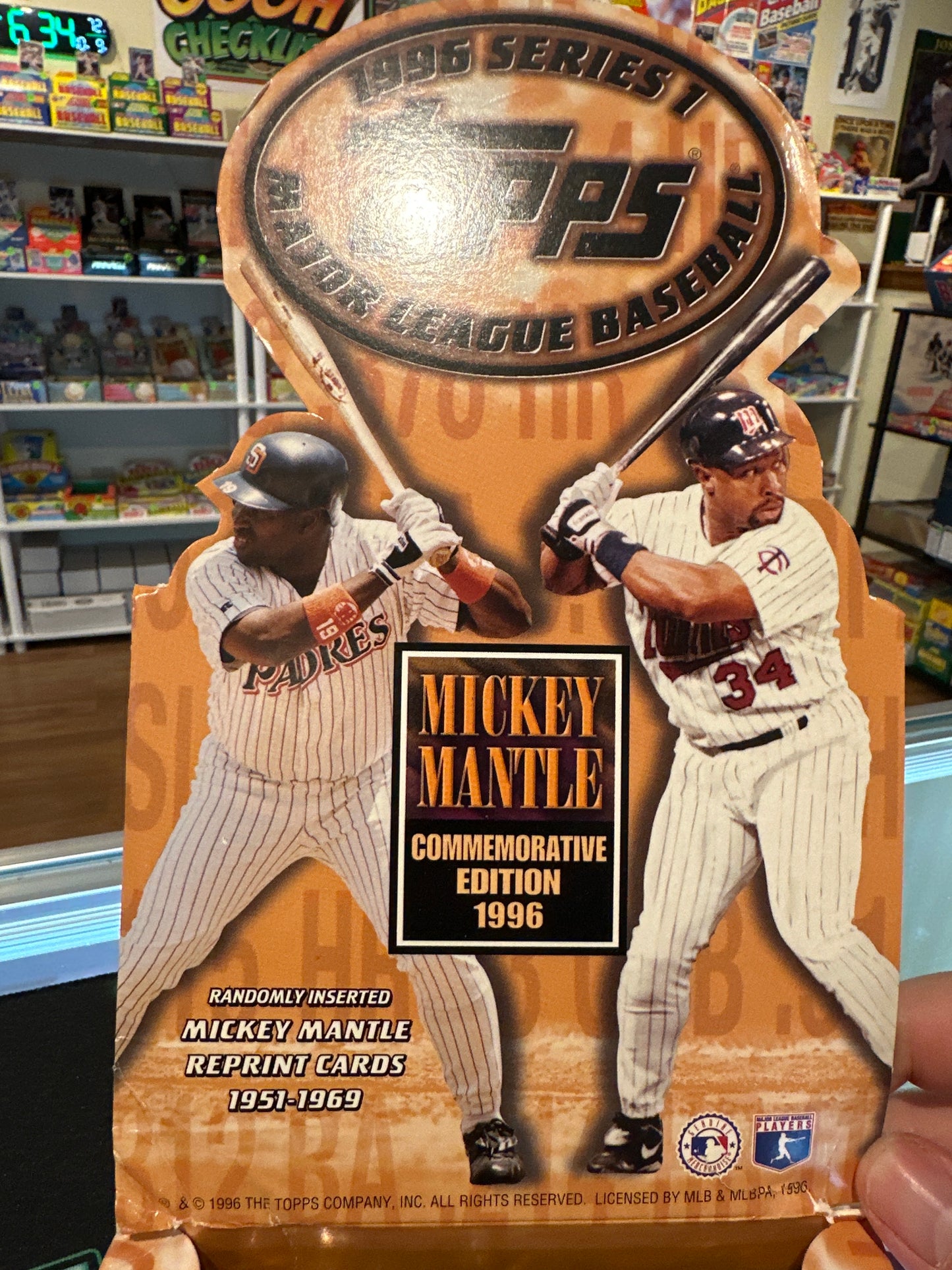 1996 Topps Baseball Series 1 Pack