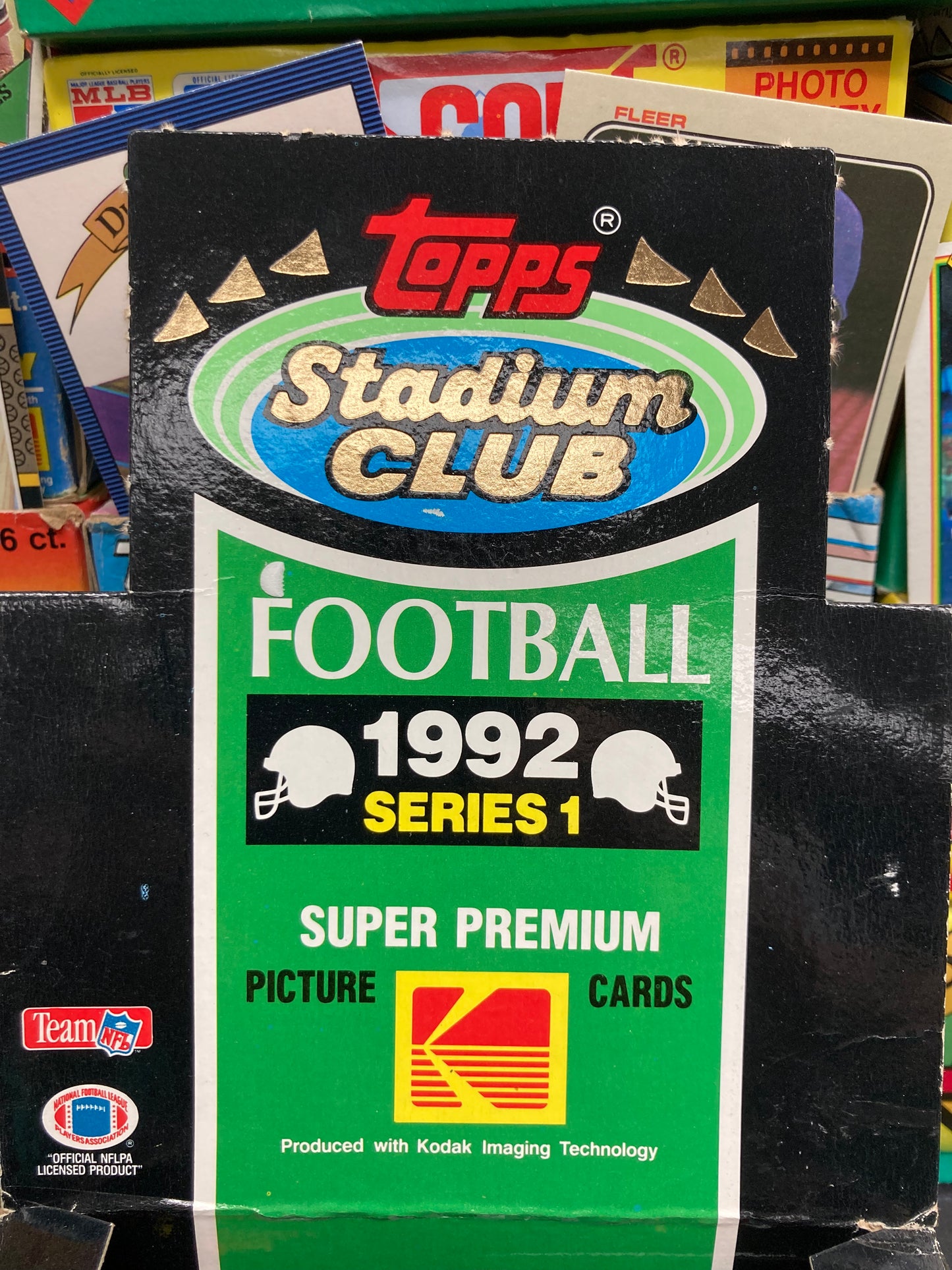 1992 Topps Stadium Club Football Series 1 Pack